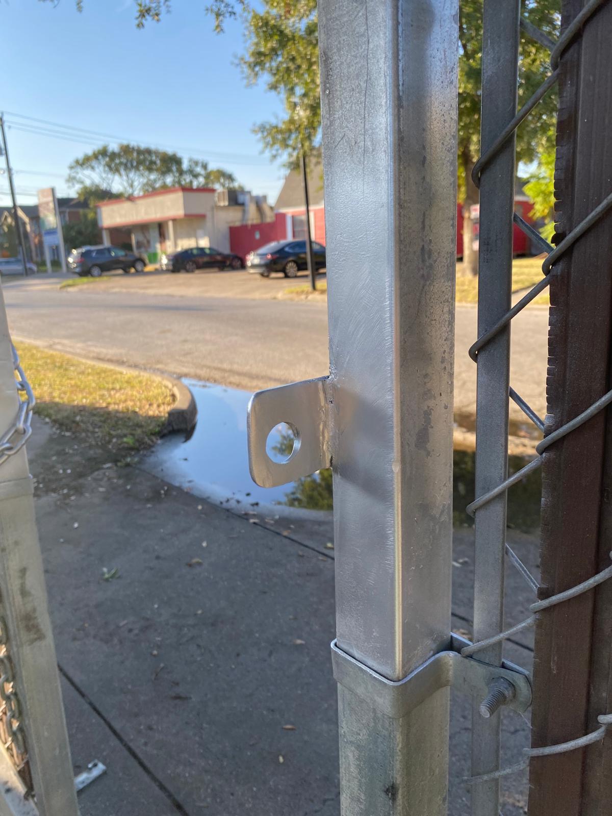 Creating a Stunning 8-Foot Horizontal Fence in Houston